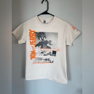Tom and Jerry Graphic Tee - Cream Small